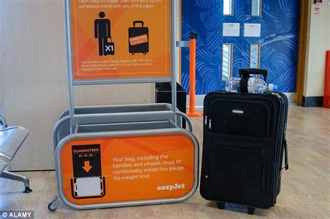 easyjet 10kg bag size.